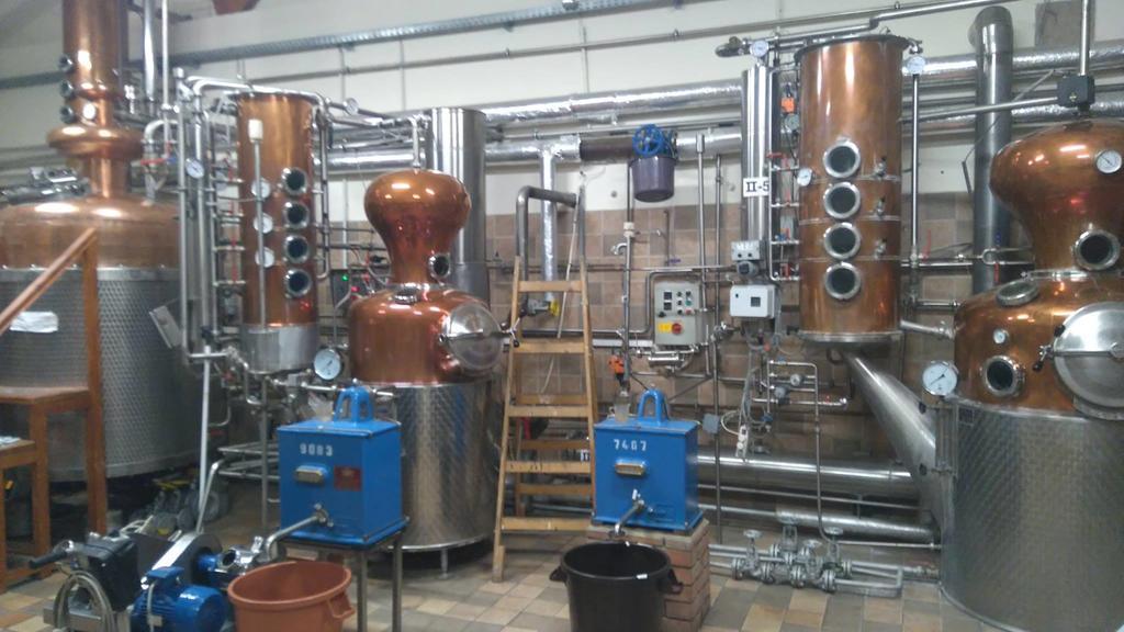Tuzseri Palinka Tanya Dış mekan fotoğraf